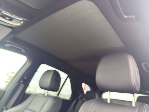 Used 2021 Mercedes-Benz GLE 350 image 30