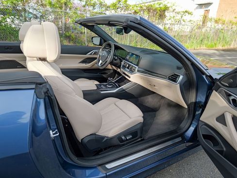 Used 2023 BMW 430i xDrive Convertible w/ Premium Package AWD/4WD image 31