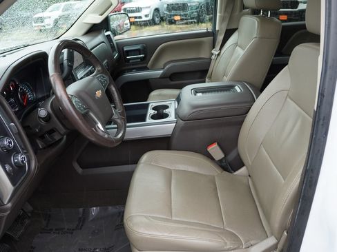 Used 2016 Chevrolet Silverado 1500 LTZ w/ LTZ Plus Package AWD/4WD image 15