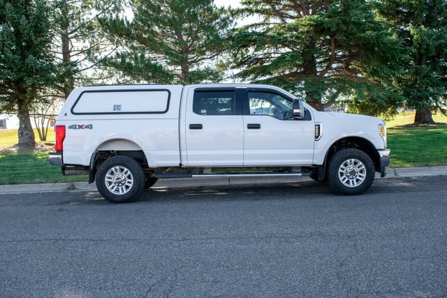 Used 2019 Ford F250 XLT w/ Camper Package AWD/4WD image 7