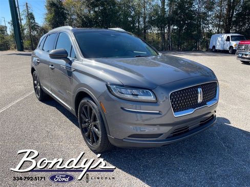 Used 2021 Lincoln Nautilus Reserve w/ Monochromatic Package image 2