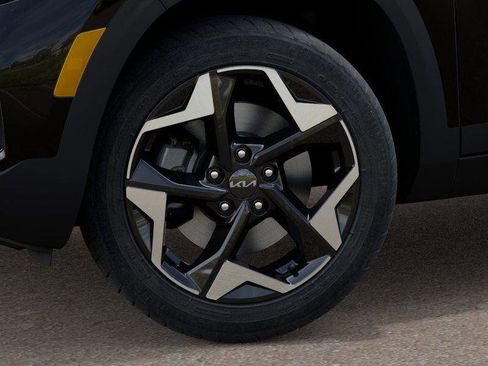 New 2026 Kia Seltos S image 10