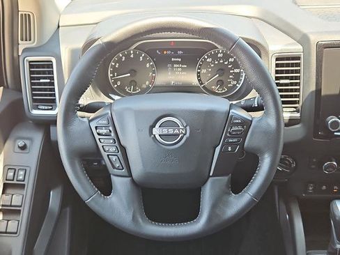 Certified 2023 Nissan Frontier SV w/ Technology Package AWD/4WD image 16