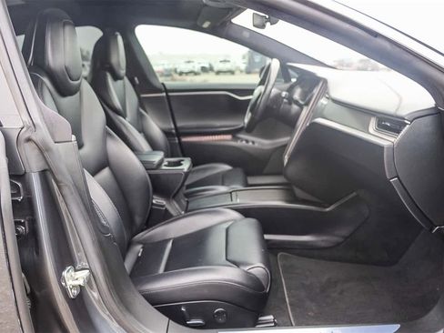 Used 2018 Tesla Model S P100D image 15