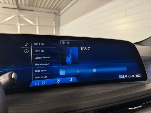 Used 2025 Cadillac XT4 Sport w/ Cold Weather Package image 23