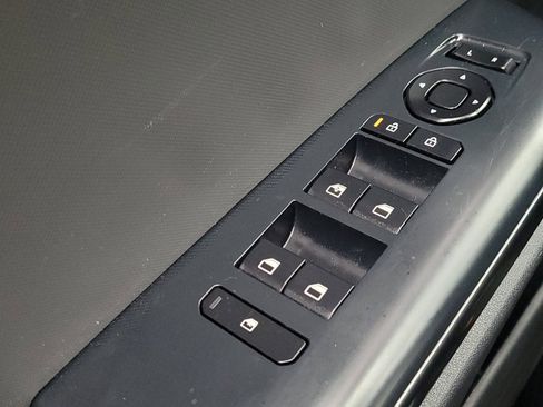 Used 2025 Kia K4 FWD image 27