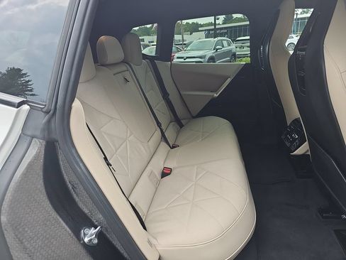 Used 2024 BMW iX xDrive50 w/ Sport Package AWD/4WD image 28