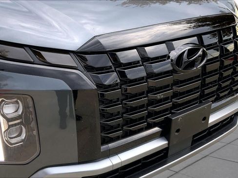 Certified 2025 Hyundai Palisade SEL FWD image 31