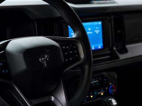 Used 2023 Ford Bronco 2-Door image 46