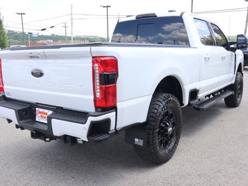 Used 2023 Ford F250 Lariat w/ Black Appearance Package AWD/4WD image 7