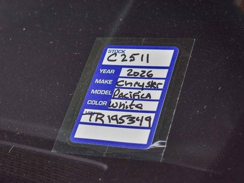 New 2026 Chrysler Pacifica Pinnacle image 29