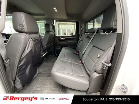 Used 2024 GMC Sierra 1500 Elevation w/ Elevation Premium Package AWD/4WD image 17