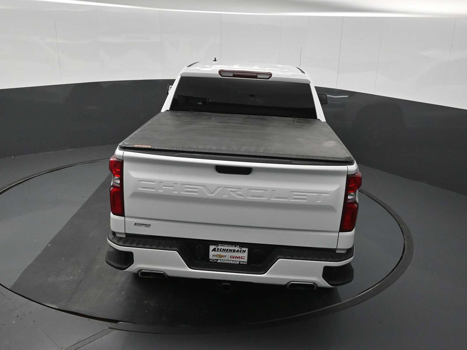 Used 2021 Chevrolet Silverado 1500 RST AWD/4WD image 16