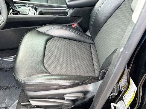 Used 2022 Jeep Compass Latitude image 16