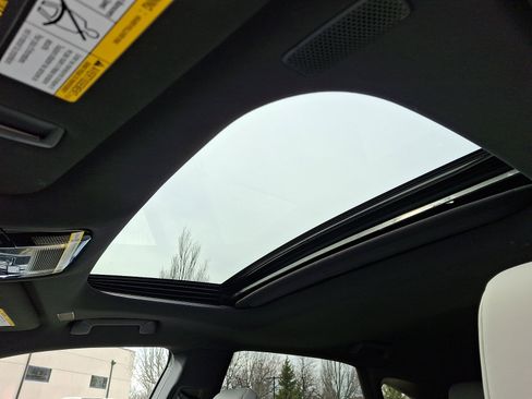 Used 2025 Lexus RX 350 Premium image 15