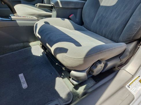 Used 2004 Honda Civic EX image 16