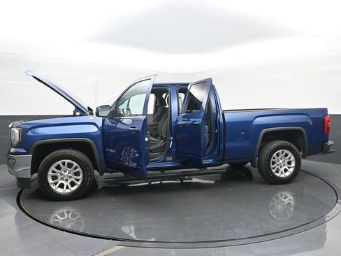 Used 2017 GMC Sierra 1500 SLE w/ SLE Value Package image 55