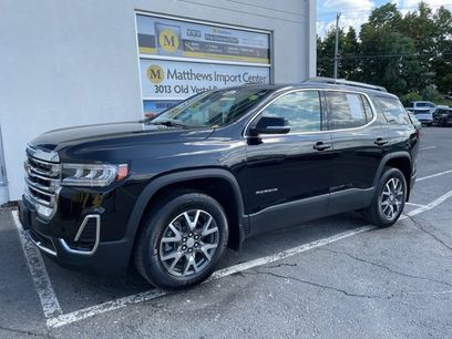 Used 2023 GMC Acadia SLE w/ Driver Convenience Package