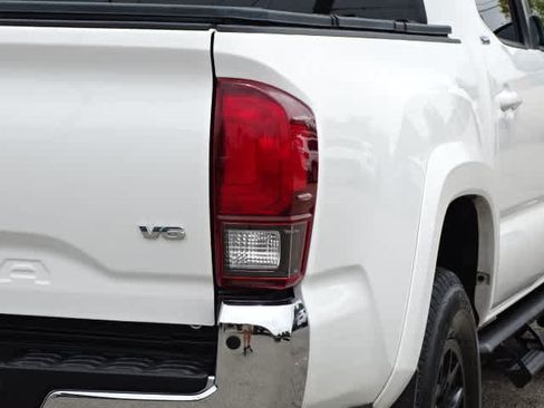 Certified 2021 Toyota Tacoma SR5 RWD image 11