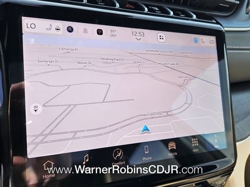 New 2025 Jeep Grand Cherokee Limited w/ Luxury Tech Group II image 21