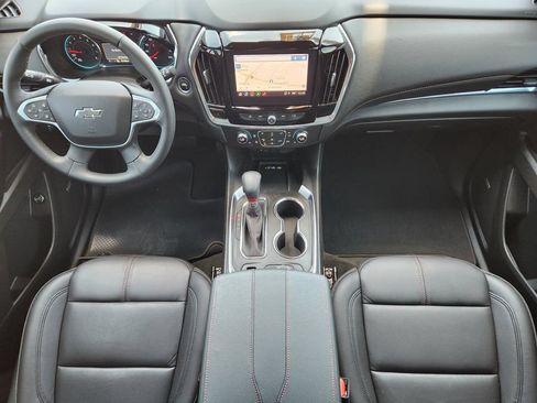 Certified 2023 Chevrolet Traverse RS FWD image 25
