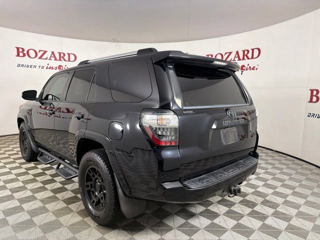 Used 2019 Toyota 4Runner SR5 RWD image 10