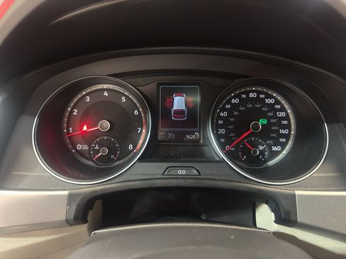 Used 2018 Volkswagen Atlas SEL AWD/4WD image 17