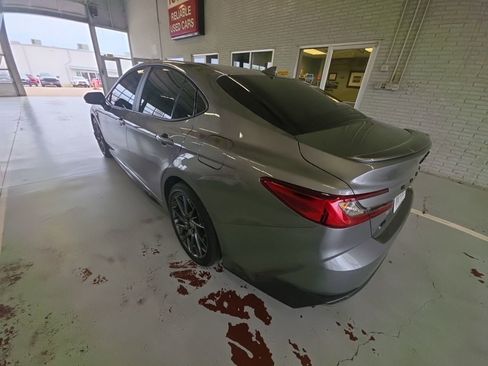 Used 2026 Toyota Camry SE w/ Multimedia Upgrade Package FWD image 6