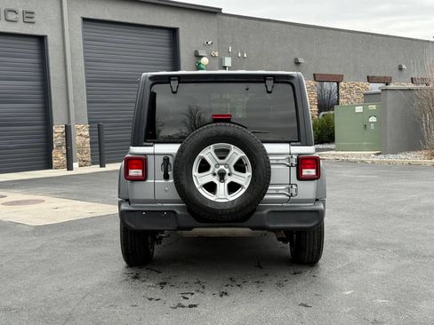 Used 2020 Jeep Wrangler Unlimited Sport S image 5
