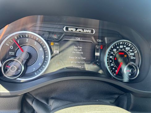 Used 2019 RAM 1500 Big Horn AWD/4WD image 10