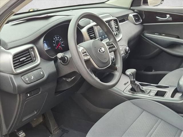 Used 2020 Kia Sorento LX FWD image 10