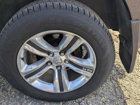 Used 2015 RAM 1500 Sport w/ Sport Premium Group image 25