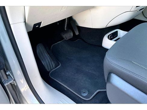Certified 2024 Chrysler Voyager LX FWD image 30