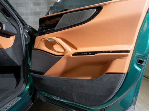 Used 2023 Ferrari Purosangue image 40