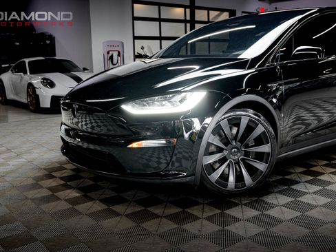 Used 2022 Tesla Model X Plaid AWD/4WD image 5