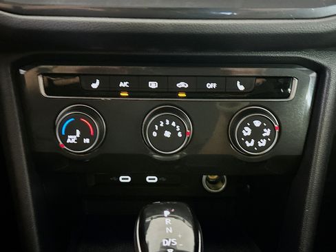 Used 2023 Volkswagen Tiguan S FWD image 21