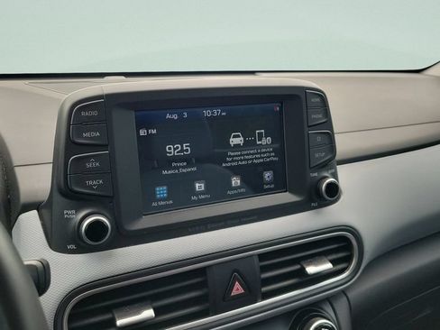 Used 2021 Hyundai Kona Limited w/ Cargo Package FWD image 19