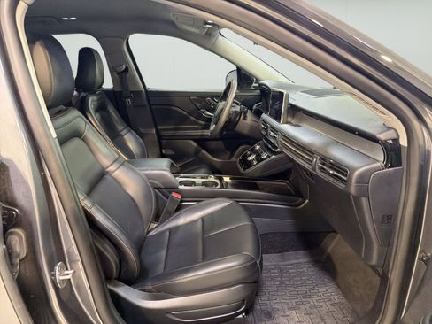 Used 2022 Lincoln Corsair FWD image 17