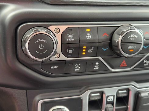 Used 2019 Jeep Wrangler Unlimited Rubicon AWD/4WD image 20