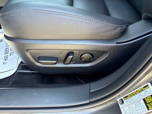 Used 2025 MAZDA CX-30 AWD 2.5 S w/ Preferred Package image 17