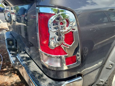 Used 2017 RAM 1500 Big Horn RWD image 10