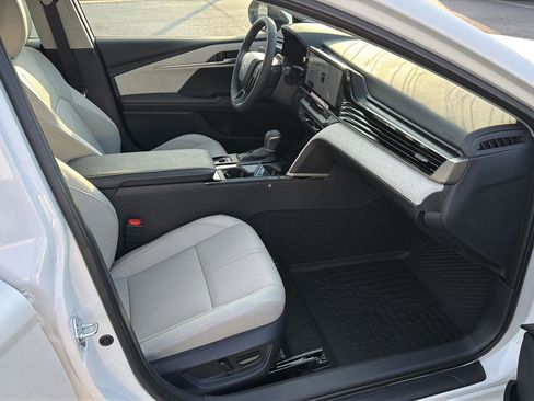 New 2026 Toyota Camry XLE AWD/4WD image 13