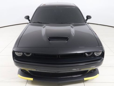 Used 2022 Dodge Challenger R/T w/ Blacktop Package image 59