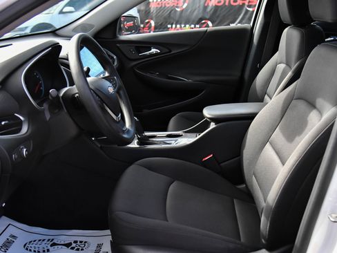 Used 2020 Chevrolet Malibu LS w/ Driver Confidence Package II FWD image 17