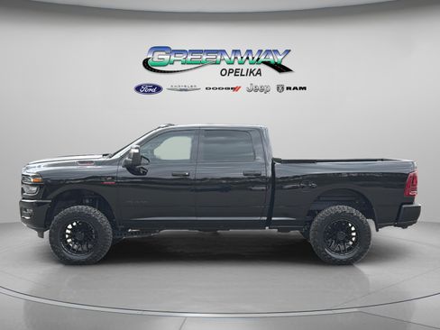 New 2025 RAM 2500 Big Horn AWD/4WD image 6