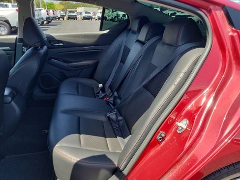 Used 2023 Nissan Altima 2.5 SR FWD image 24