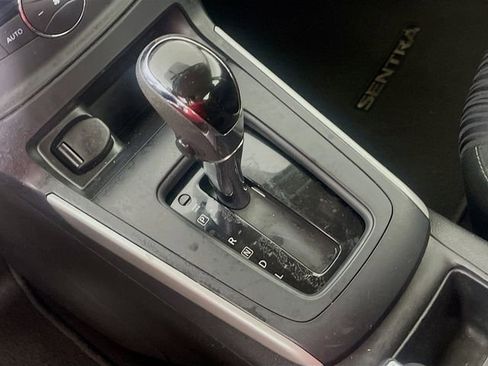 Used 2019 Nissan Sentra SV FWD image 22