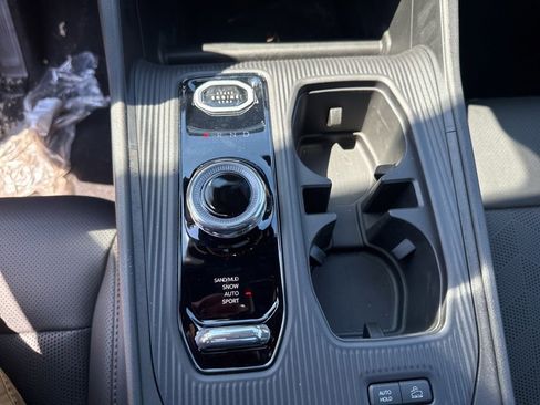 New 2026 Jeep Cherokee Overland AWD/4WD image 15