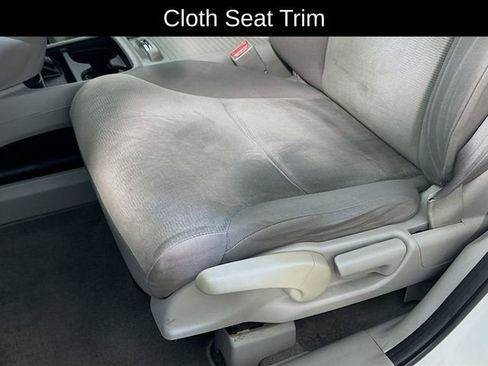 Used 2012 Honda CR-V LX image 8