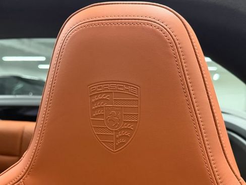 Certified 2026 Porsche 911 Targa 4 GTS AWD/4WD image 28